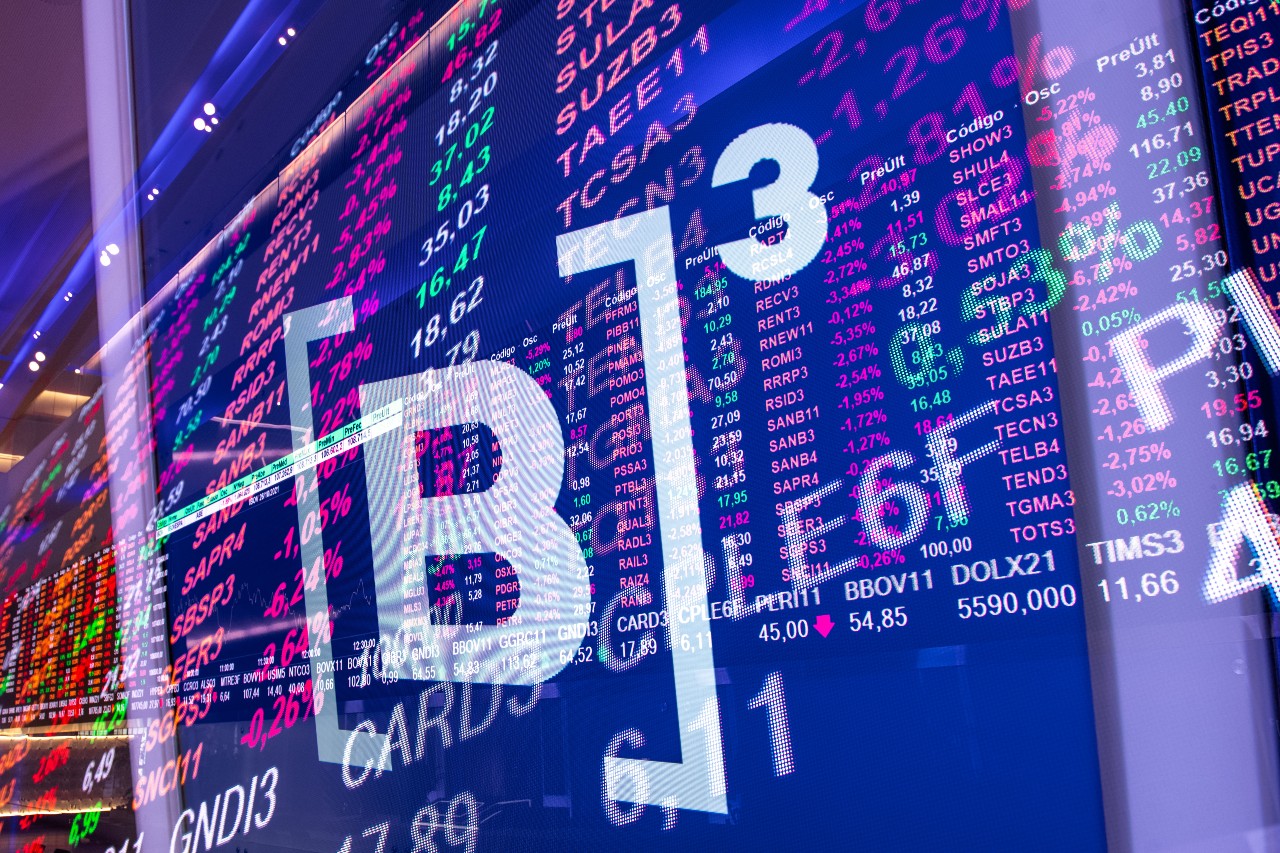 Ibovespa Ao Vivo: Bolsa oscila com altas de VALE3 e MRFG3; PETR4 cai e bancos oscilam