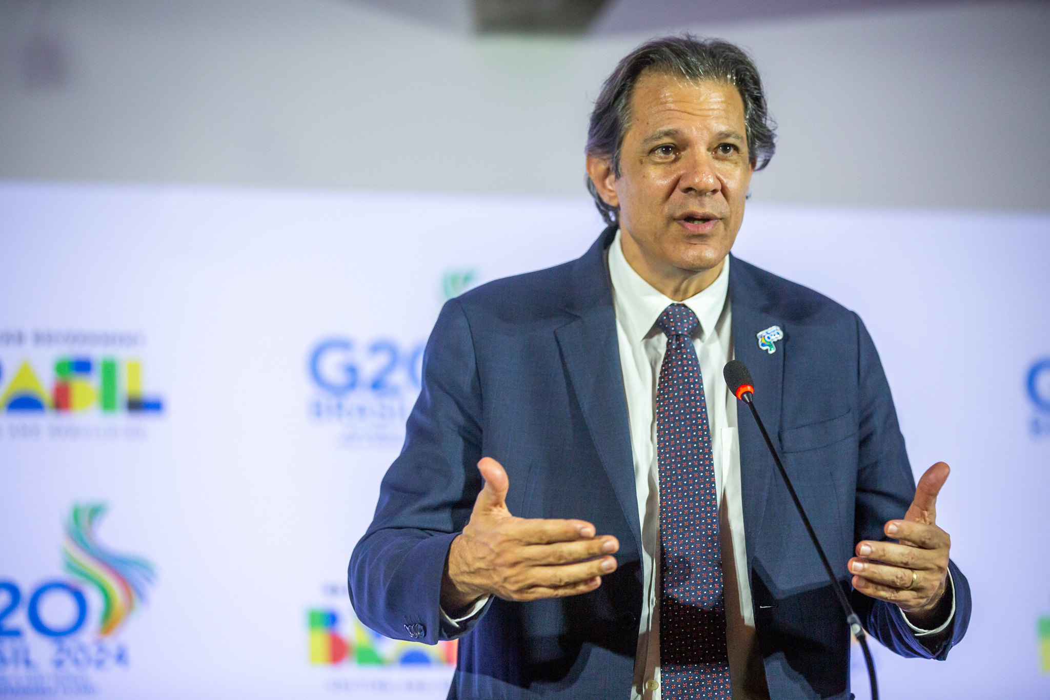 Jamais vou comentar hoje a respeito de Copom, em seguida eu comento, diz Haddad