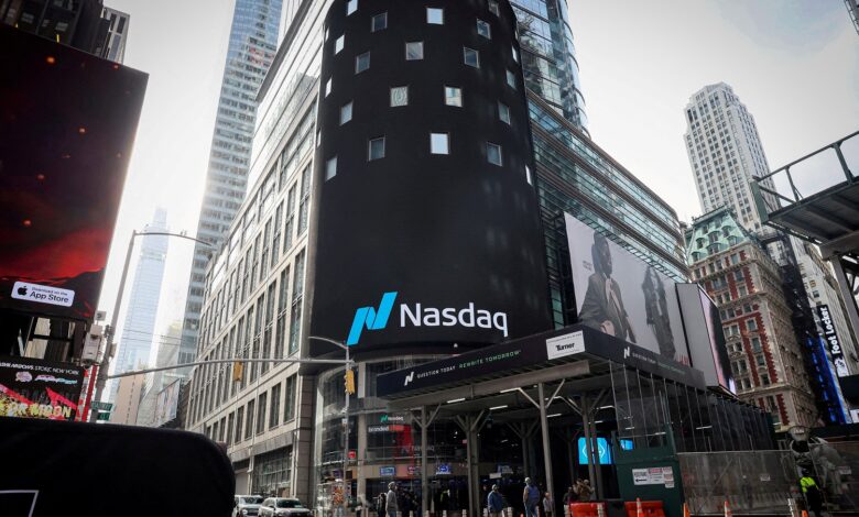 S&P 500 e Nasdaq terminam em baixa com incerteza sobre “megacaps” S&P 500 e Nasdaq terminam em baixa com incerteza sobre “megacaps”