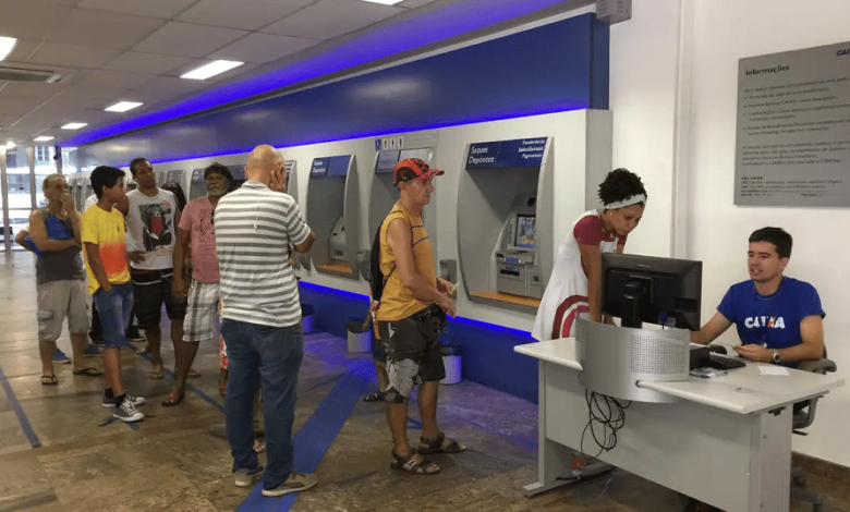 Concessão de crédito cresceu 3% em junho, com destaque para empresas, diz BC Concessão de crédito cresceu 3% em junho, com destaque para empresas, diz BC